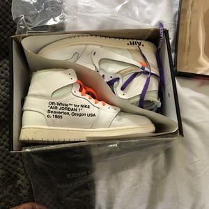Air Jordan 1 OFF-White NRG Size 9.5M